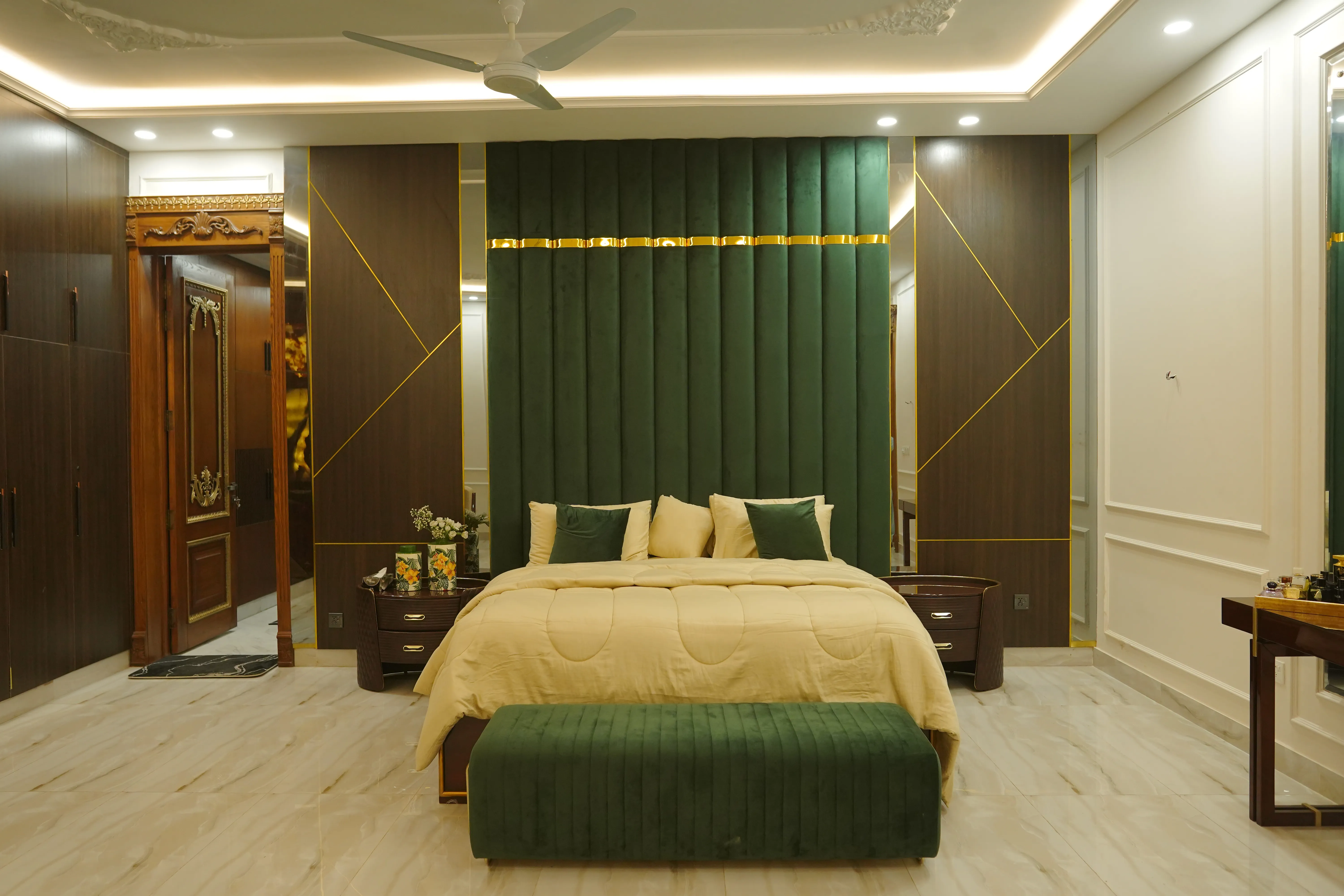 top construction companies in Lahore