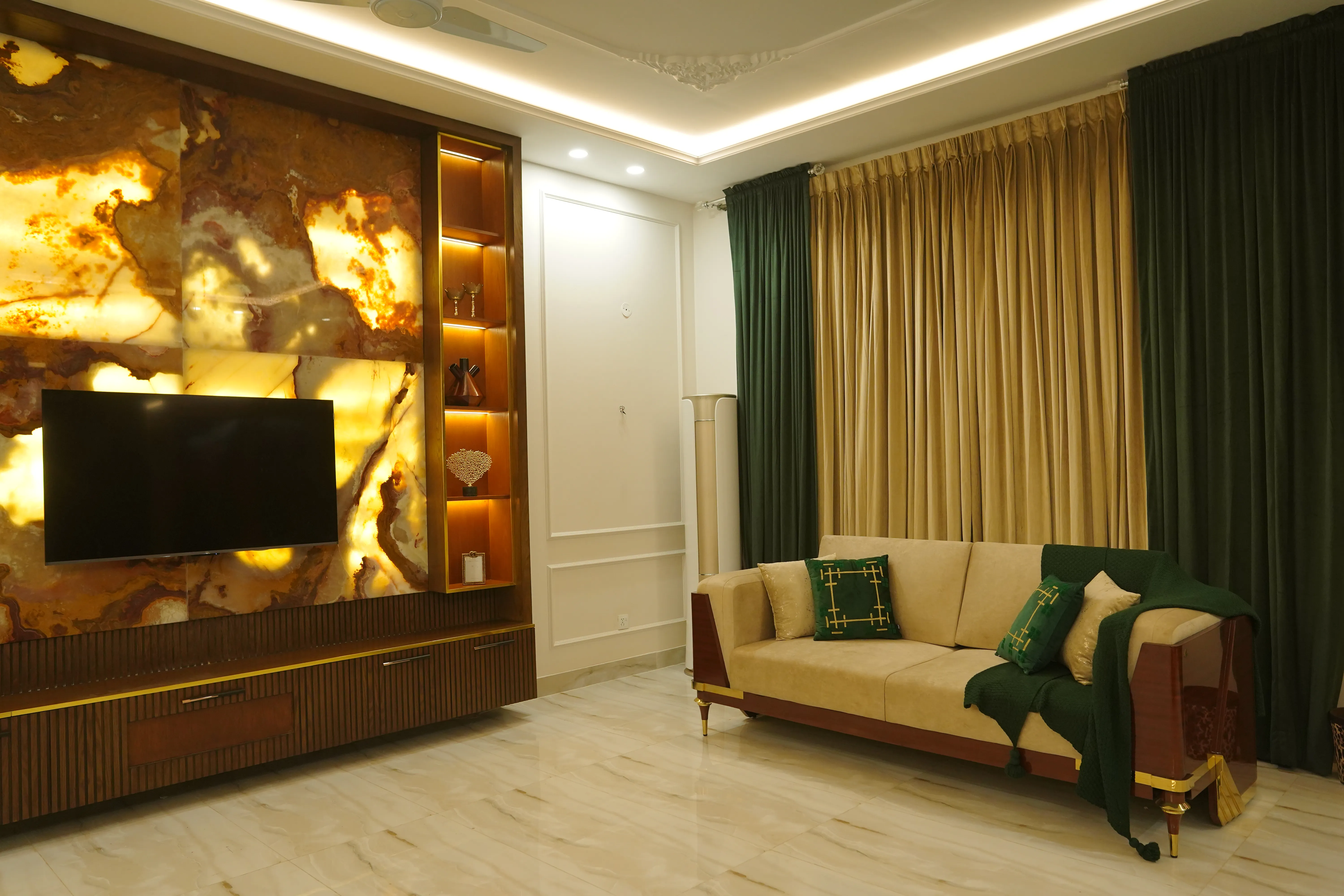 top construction companies in Lahore